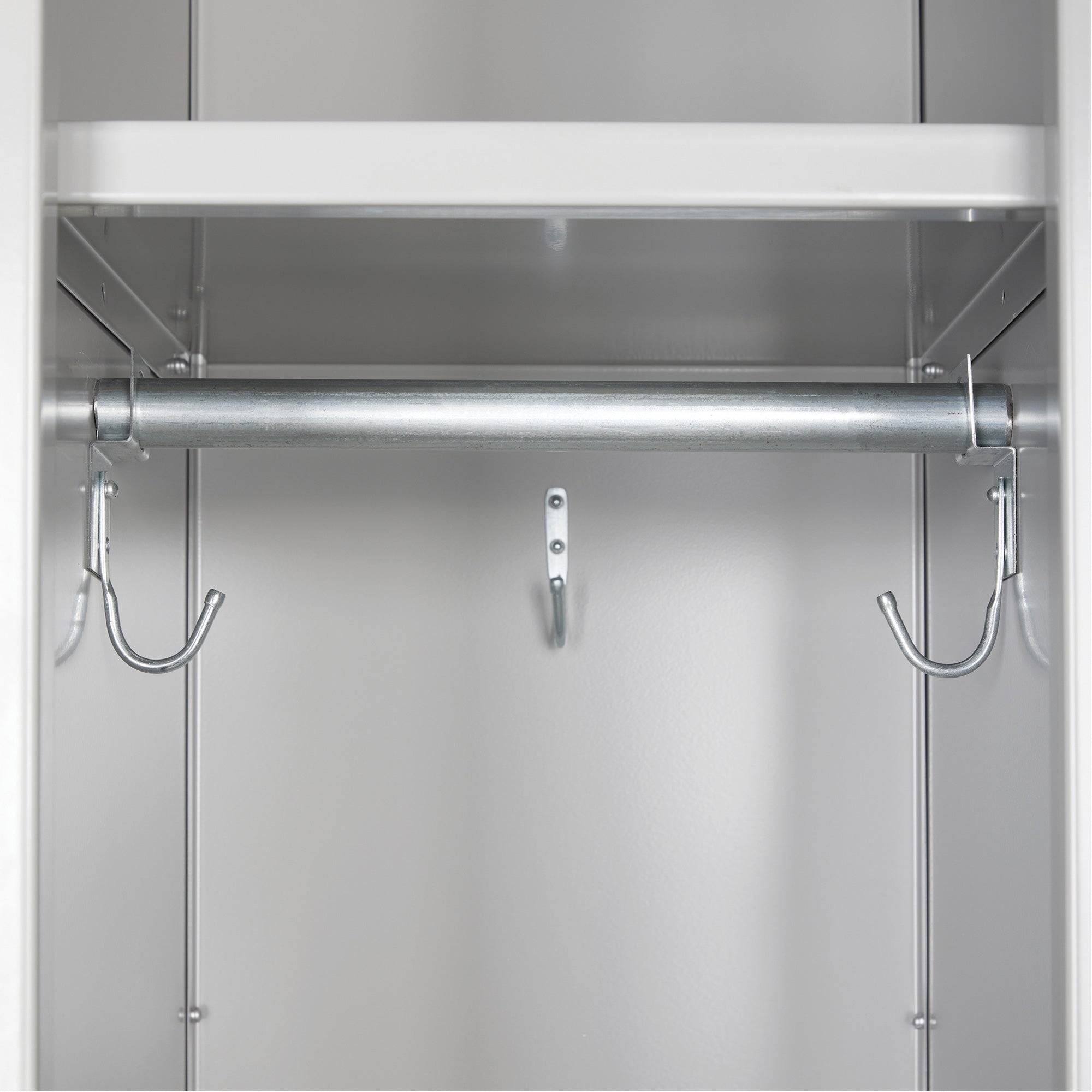 Coat Rod for Clean Line™ Lockers - FJ685