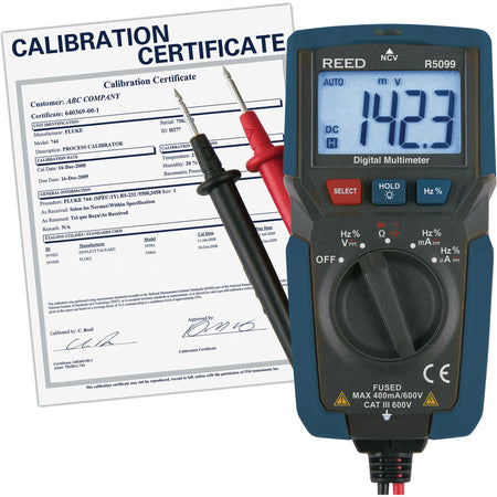 Compact Multimeter with Non-Contact Voltage and ISO Certificate - IC696