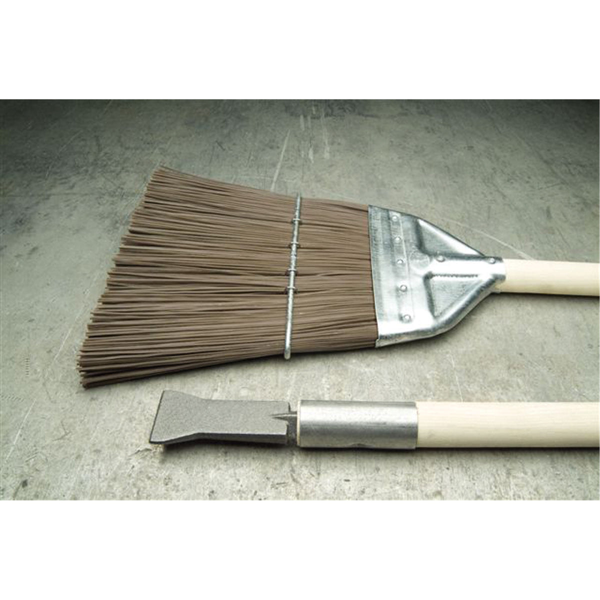 Track Broom - JK554