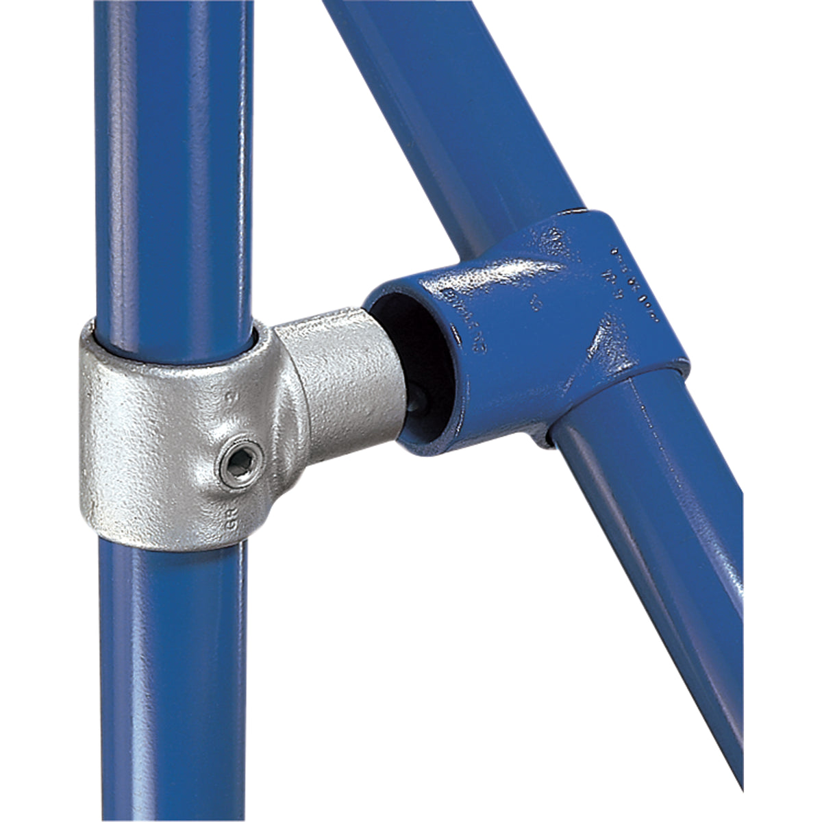 Pipe Fittings - Internal Swivel Tees - RK674
