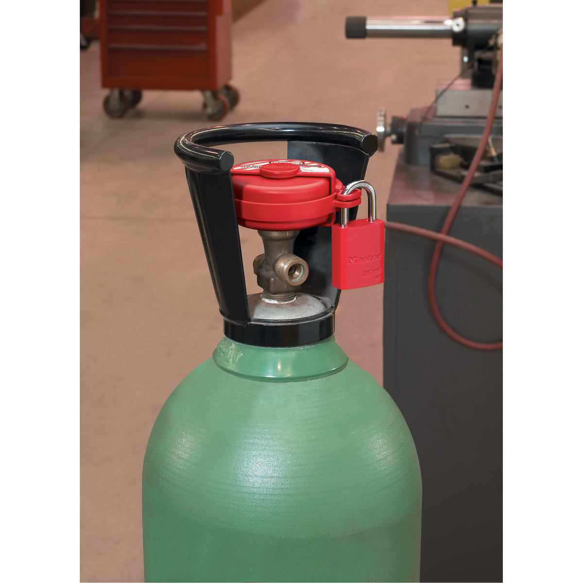 Pressurized Valve Lockout - SAR842